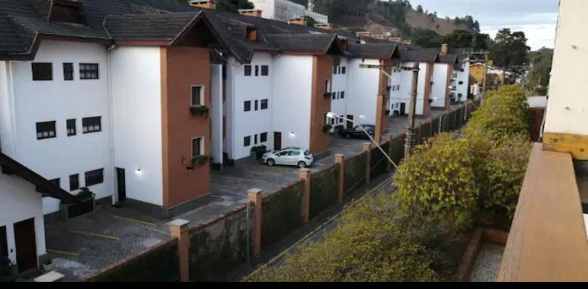 Condominio Solar Dos Passaros - Capivari - Campos Do Jordao 2022 Exterior photo